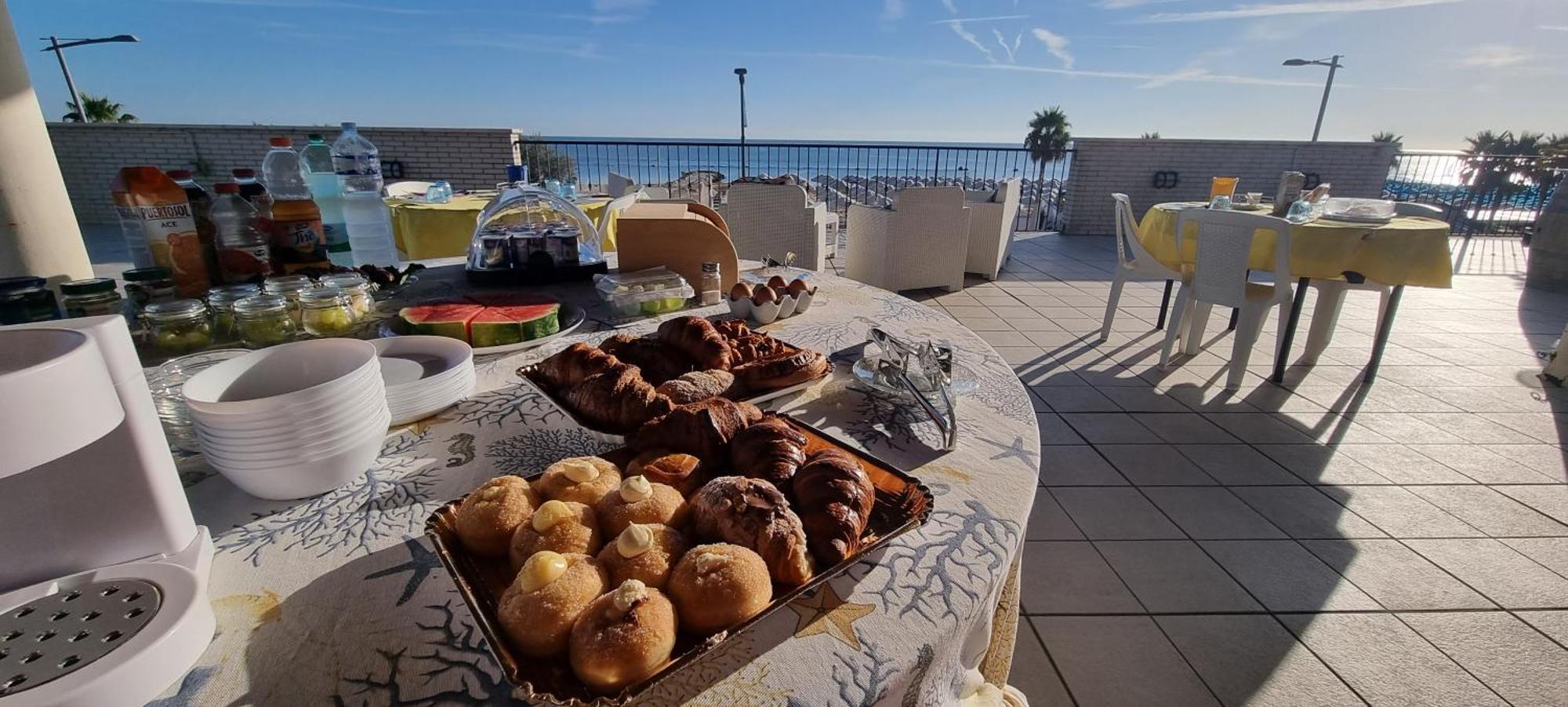 Bed and Breakfast Il Sorriso Di Angelina Pescara Exterior foto